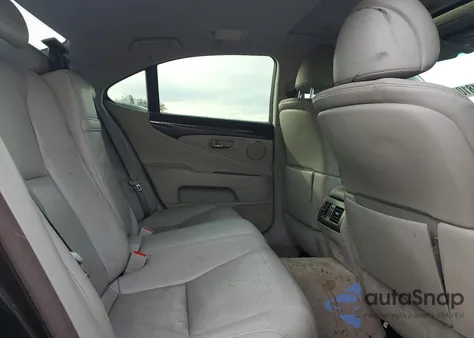 2011 Lexus Ls 460 z USA, uszkodzony, nr VIN JTHBL5EF9B5107935